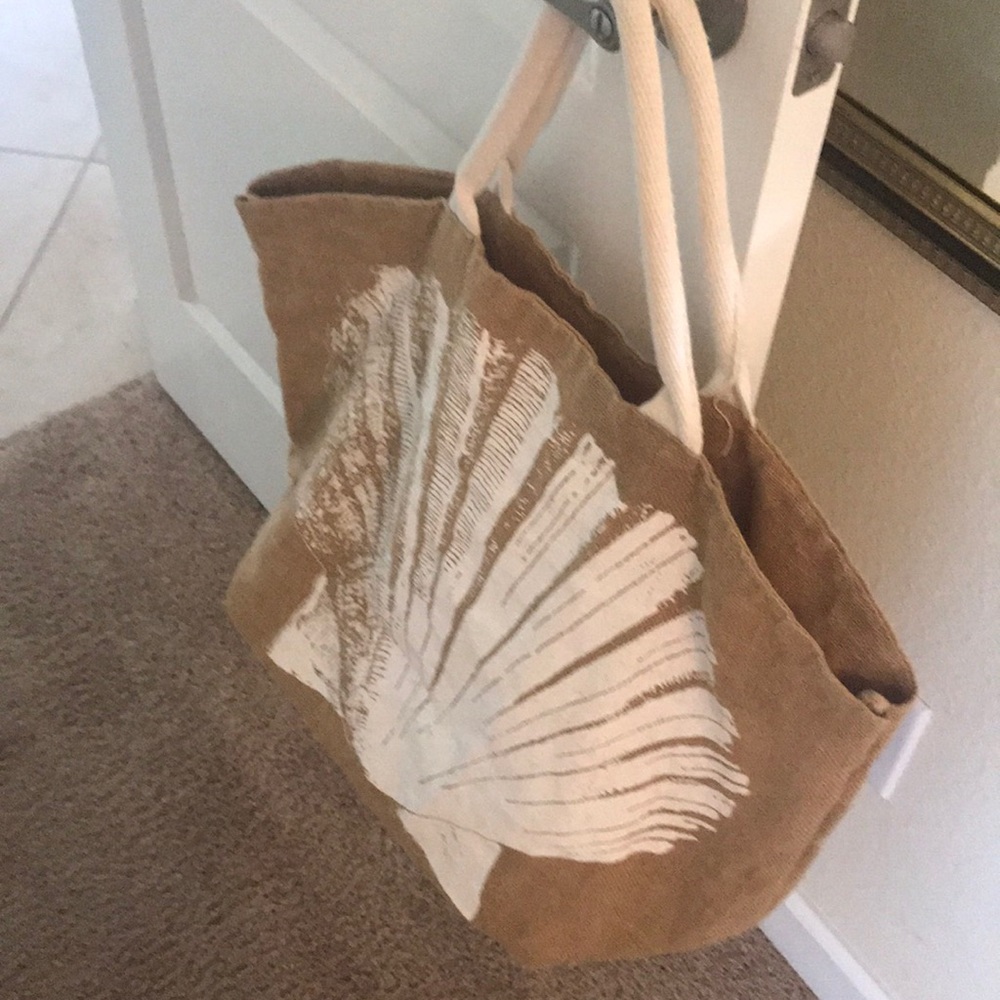 BEACH BAG